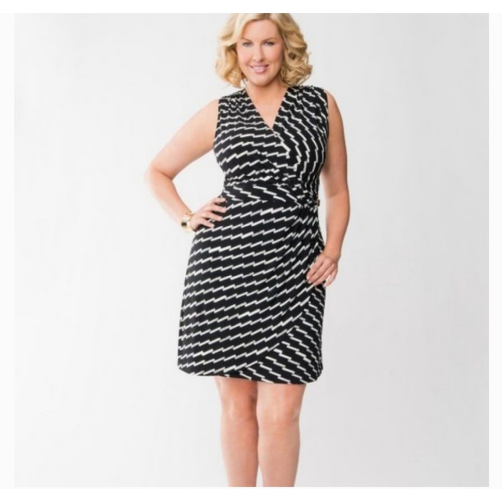 Lane Bryant 26/28 faux wrap dress